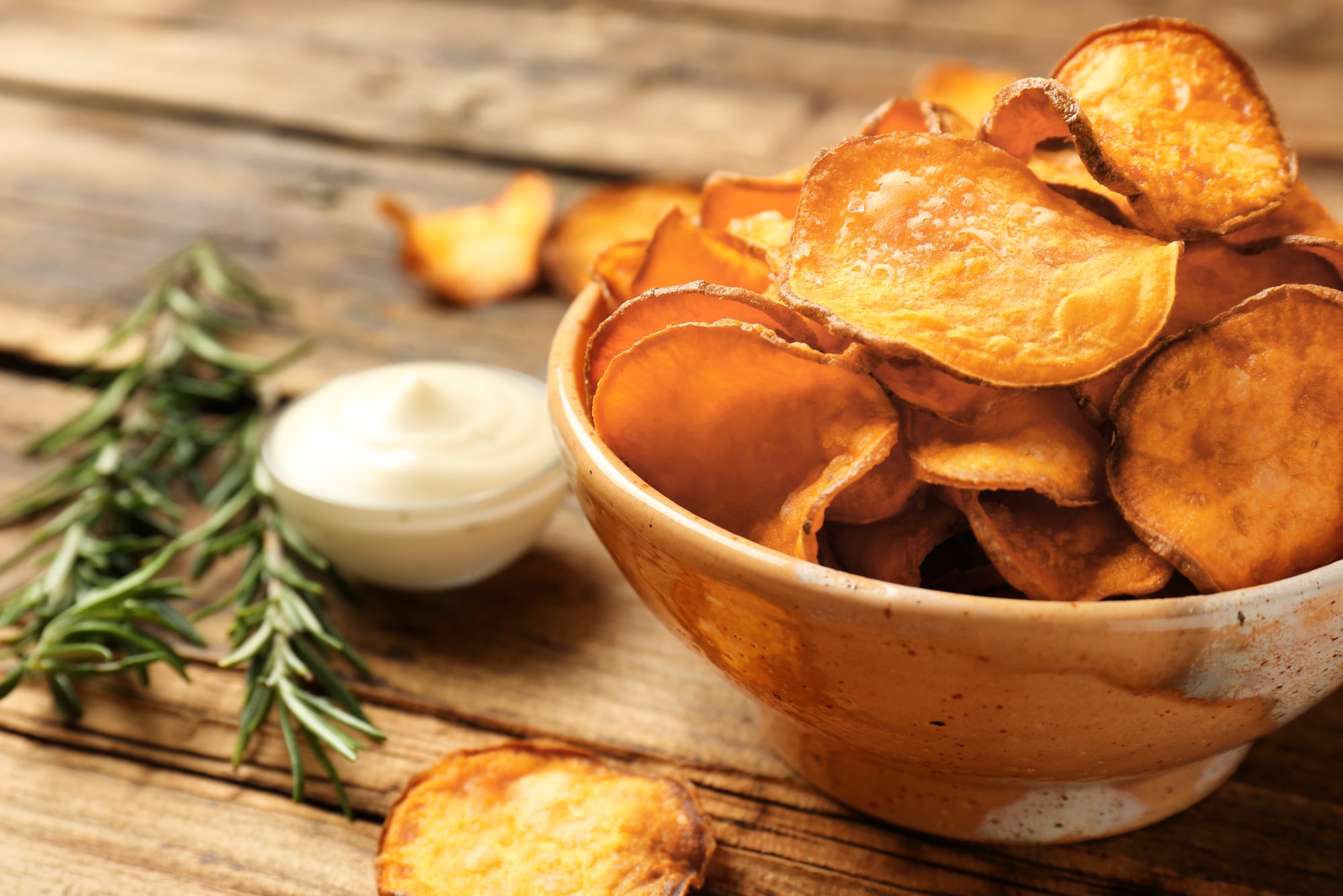 Chips de patate douce au four : un délice