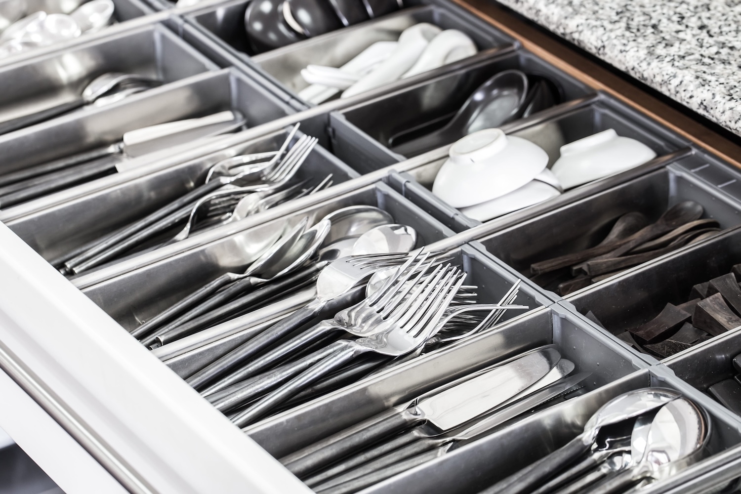Comment bien choisir sa ménagère de couverts pour sublimer sa table