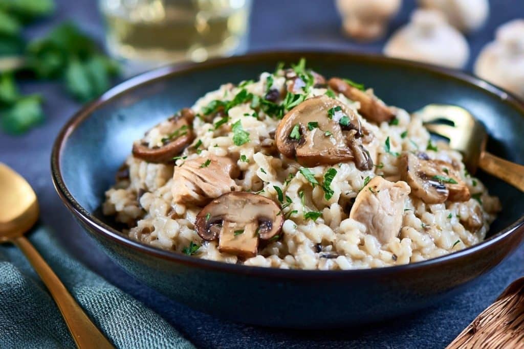 Risotto poulet champignon : mes secrets pour une texture parfaitement crémeuse — photo 1
